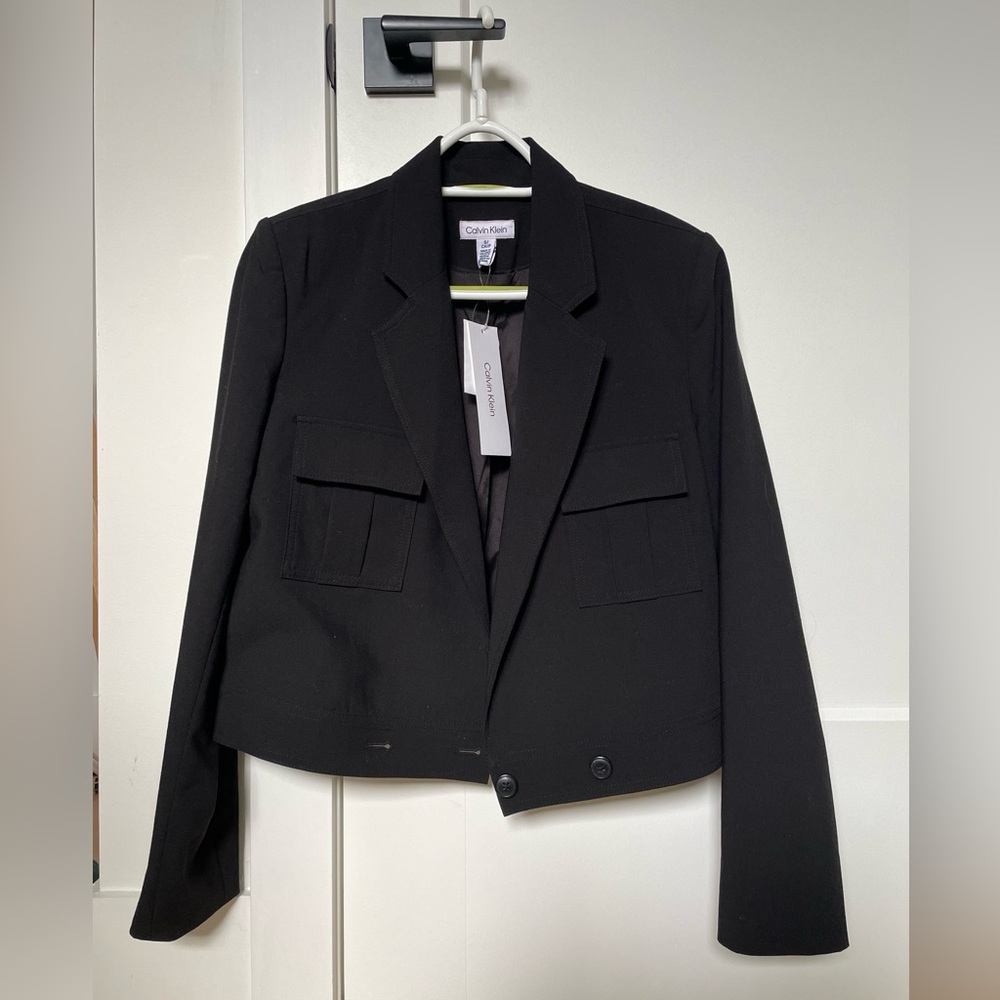 NWT Calvin Klein Relaxed tailored cropped blazer - Jet Black